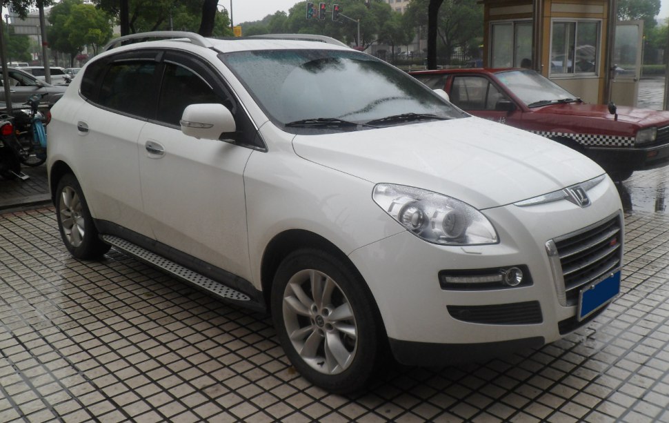 Luxgen 7 suv 2015